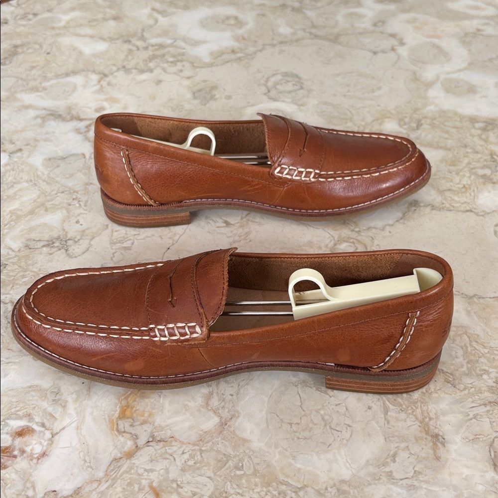 Sperry Seaport Classic Leather Penny Loafers - Picture 6 of 15